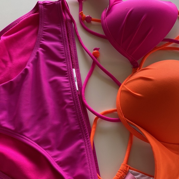 Victoria’s Secret bikini two piece swimsuit 32B small xs padded molded bra top - Picture 2 of 6